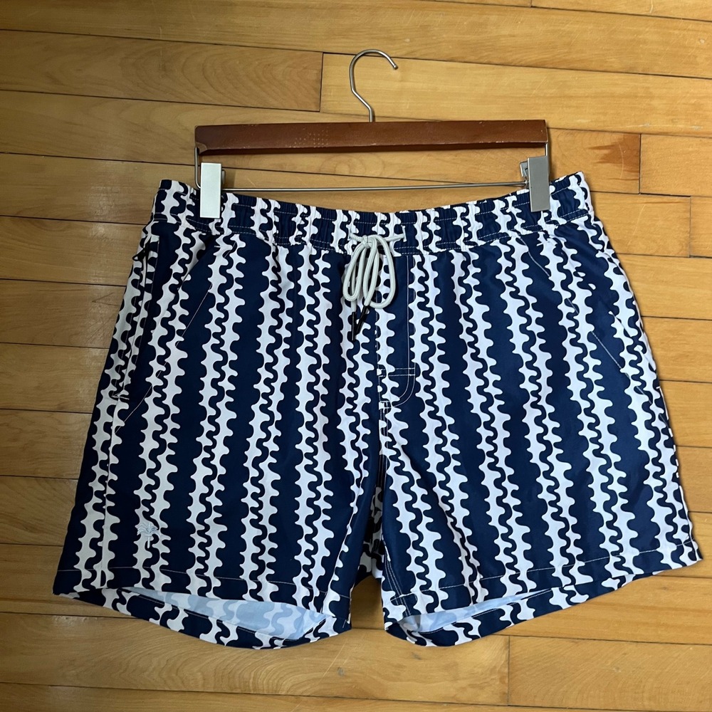 OAS Mens Navy White Wavy Geometric Swim Trunks Shorts Size L Mesh Lined Sweden